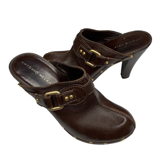 Antonio Melani Distressed Brown Leather Brass Studded 4” Closed Toe Clogs Sz 6.5 - Picture 1 of 6